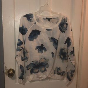 BRAND NEW NEVER WORN WHITE FLORAL LONG SLEEVE